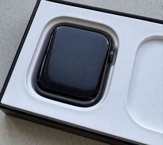Смарт-годинник Apple Watch Nike Series 6 44mm. Киев
