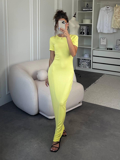 Жіноче базове обтисле максіплаття в стилі скікс турецька натуральна віскоза Банановий Одеса - фото 3