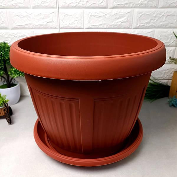 Горшок для цветов с подставкой 