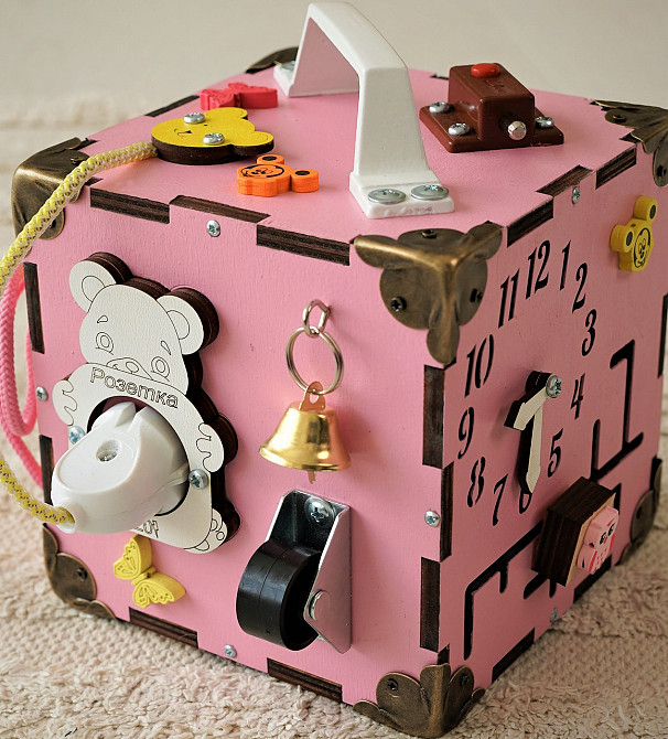 Маленький Бізікуб 15*15*15 Рожевий дитячий розвивальний куб міні Бізикуб для дівчинки Бізіборд Тернопіль - фото 5