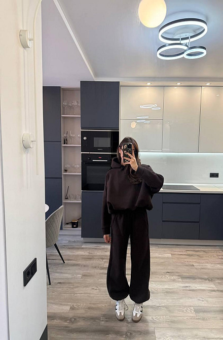 Базовий жіночий костюм з об’ємним худі Чорний 48/52 Харків - фото 3