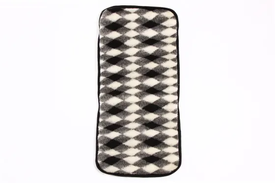 Накидка на сидушку овчища 105*50см чорний/серий/бежевий ромб Вінниця