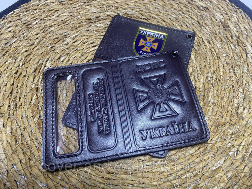 Шкіряна обкладинка на пластикове посвідчення ДСНС із шевроном Червоний крейзі Київ - фото 6