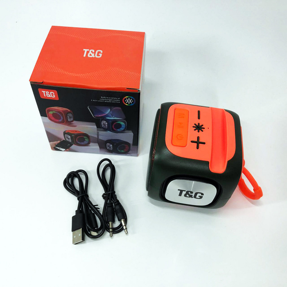 Bluetooth колонка з якісним звуком і підсвічуванням, Бездротова портативна колонка з ремінцем ZL-26 Львів - фото 7