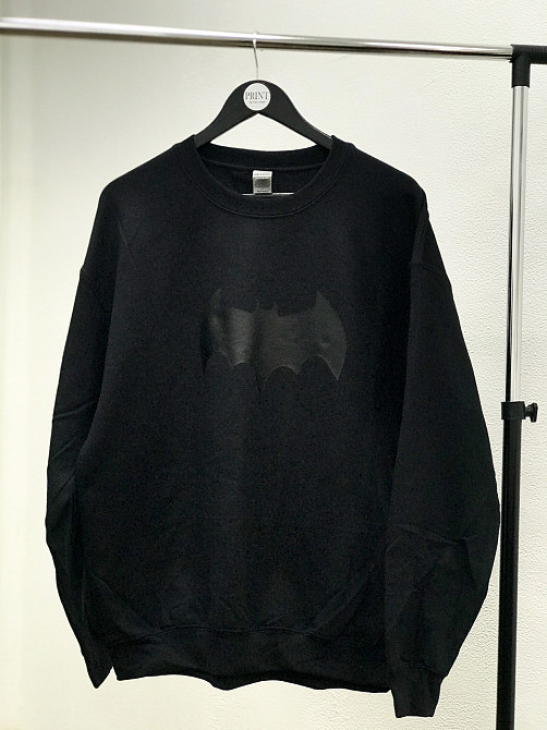 Теплий світшот чорного кольору з бетменом. Чернівці - фото 1