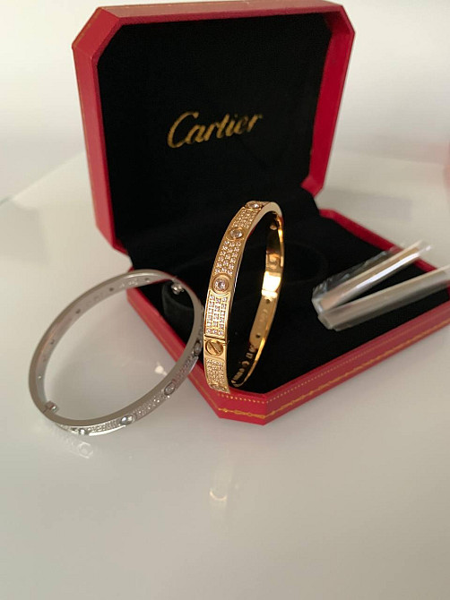 Cartier браслет love з викруткою (з дрібним цирконієм) лимонне золото, біле золото / Cartier браслет із камінням Одеса - фото 3