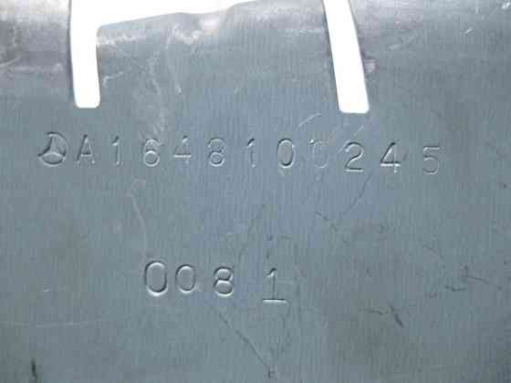 Mercedes-Benz  A1648100245 Кронштейн - опора під 2-м рядом сидінь праворуч GL X164 Одесса