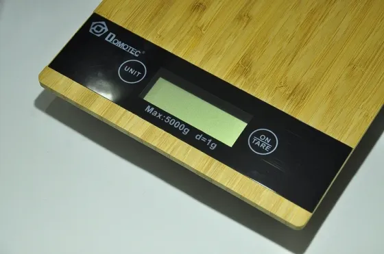 Цифрова кухонна вага Domotec MS-A Wood до 5 кг з дерев’яною платформою та сенсорною панеллю Одеса