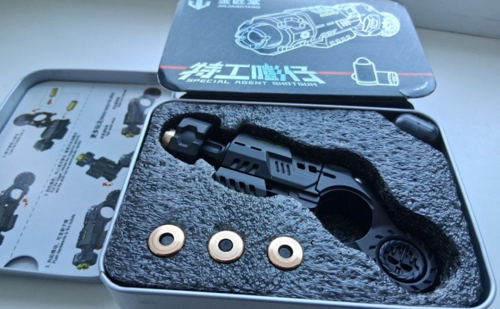 Новинка!Металлический стреляющий пистолет-спиннер-антистресс. Харьков - изображение 3