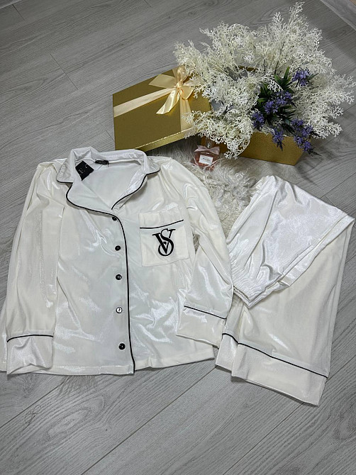 Жіноча стильна домашня піжама оксамитова піжама Молочна, 42/44 Одеса - фото 3