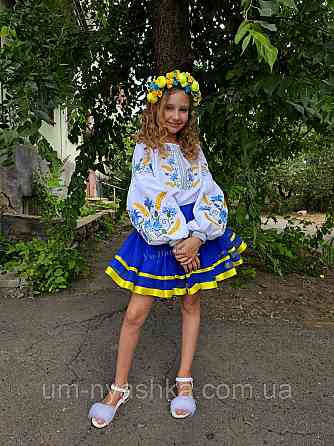 Дитяча вишиванка з волошками та колосками Кривий Ріг