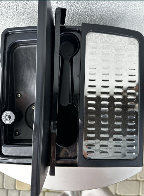 Кавоварка Delonghi Magnifica. Київ - фото 3