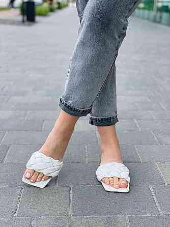 YES MILE Стильні шльопанці жіночі еко-шкіра білі на плоскій підошві літні YES MILE SS-101 р. 36 Коломыя