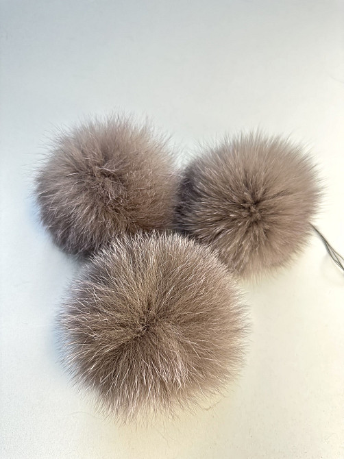 Помпони з натурального хутра песця на шапку 10-12см Кофе Харків - фото 2