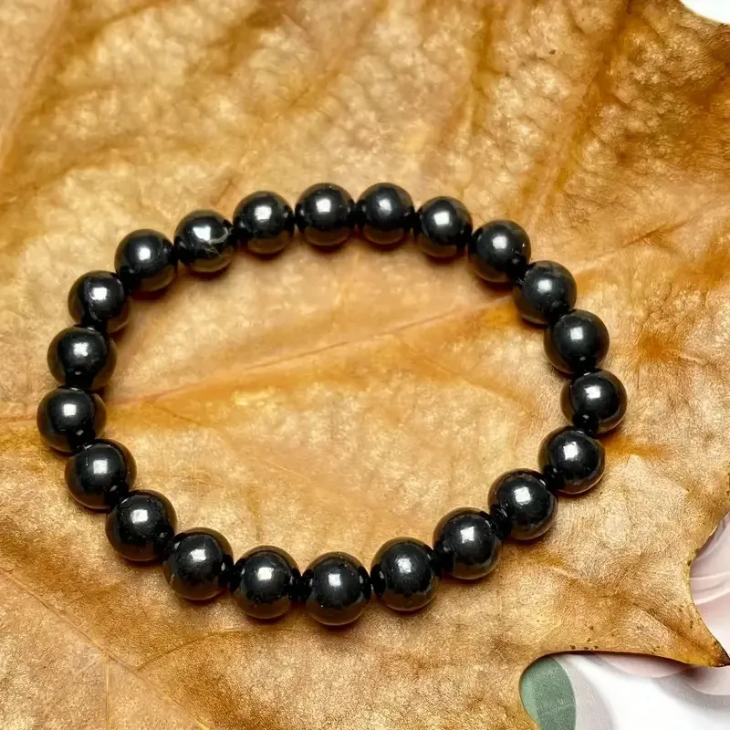 Браслет из натурального шунгита 8 мм – энергетический камень защиты и гармонии Киев - изображение 2