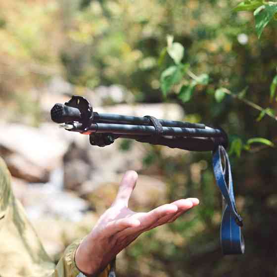 Трекінгова палиця Naturehike CNK2450DS013, 115-135 см, чорна Київ