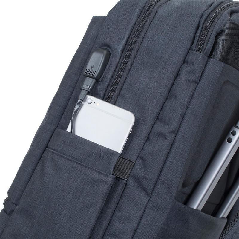Рюкзак Rivacase 8365 Black 17.3