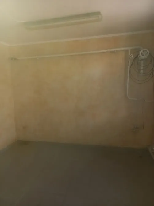 Продам приміщення з окремим входом. Будівельників 5а. Гарний ремонт- все як на фото, був "ОщадБанк". Дніпро - фото 8