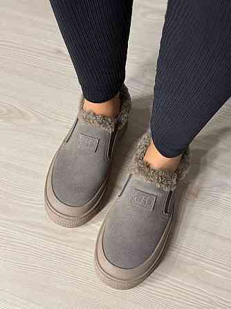 Ботинки женские Hengji 660-6 замшевые кеды на меху бежевые, 36, 23 см Киев