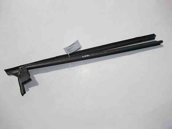 Mercedes-Benz  A2197200124 Ущільнювальна планка скла передніх лівих дверей CLS C219 Одесса