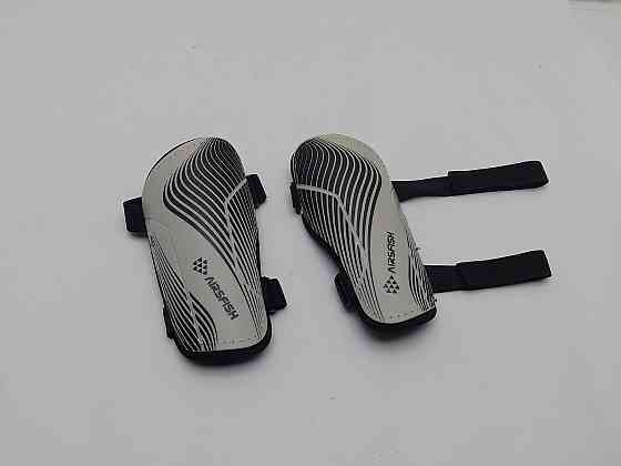 Щитки футбольні дитячі AIRSFISH Луцьк