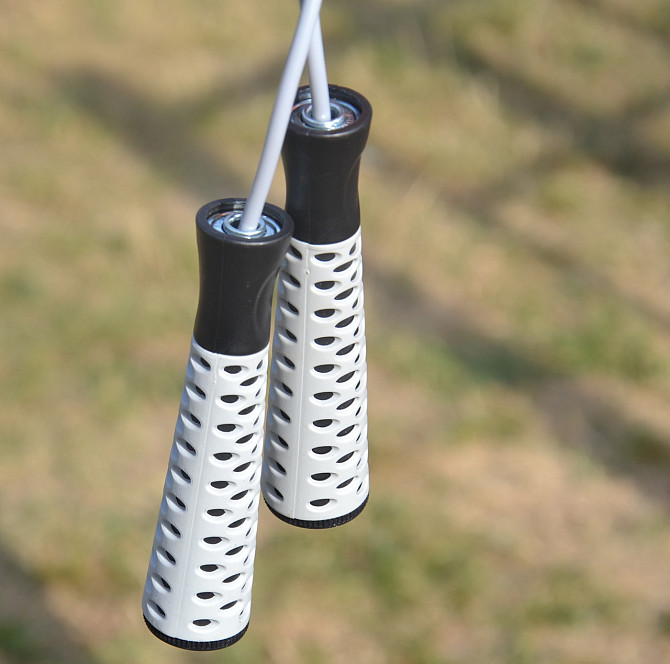 Скакалка PowerPlay 4206 Jump Rope PRO+ Сіро-чорна (2,75m.) Каменское - изображение 7