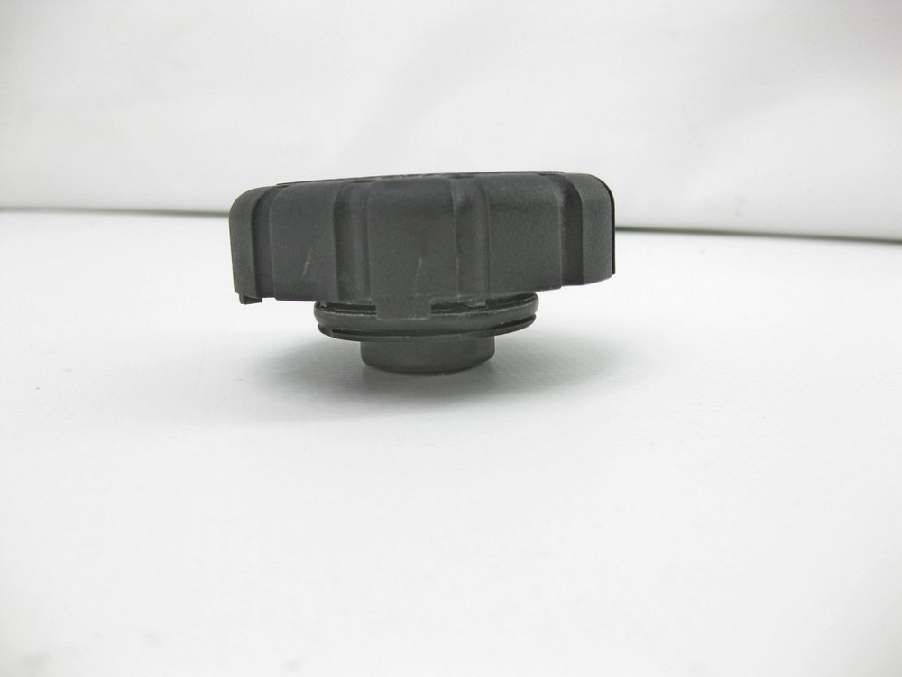 Mercedes-Benz  A2105010615 Кришка розширювального бачка ОЖ CLS C219 E-class W211 ML W164 R-class short W251 C-Class W205 GLC X253 C-class W203 CLK Cou Одесса - изображение 2