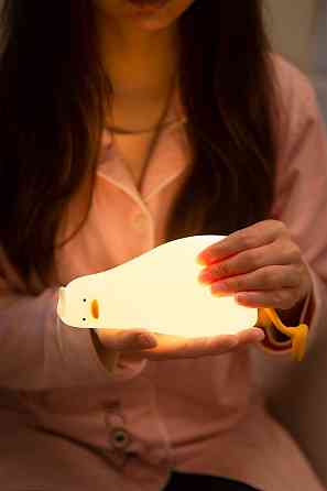 Силіконовий нічник "Лежача качка" з підставкою для телефону Коломия