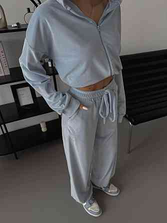 Жіночий м'який прогулянковий костюм-двійка: кофта та штани з велюру Блакитний, 42/44 Одеса