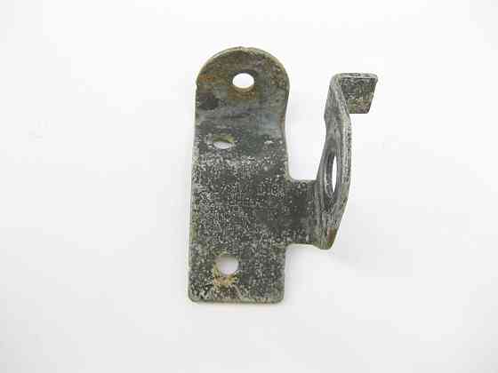 VAG  8E0971845E Кронштейн джгута проводів моторного відсіку Audi A4 A6 Seat Exeo VW Passat Skoda Superb Одеса