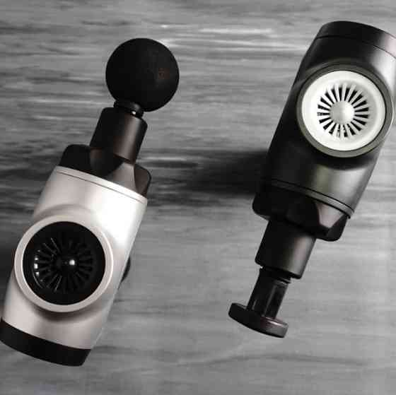 Перкуссионный мышечный ударный массажер Booster Е триггерных точек Черный Винница