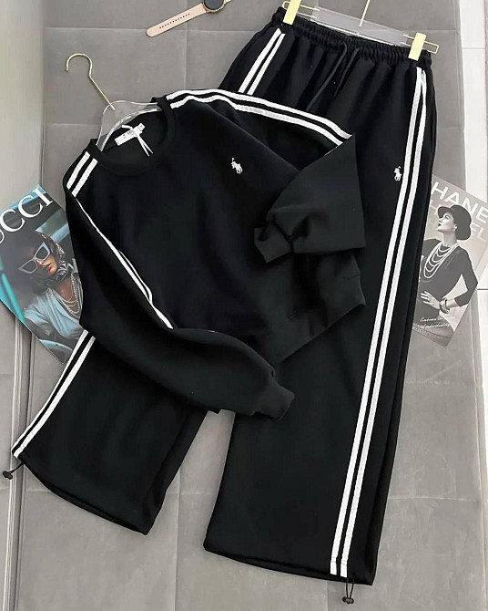 Женский прогулочный костюм двойка с лампасами турецкая двунитка Одесса - изображение 1