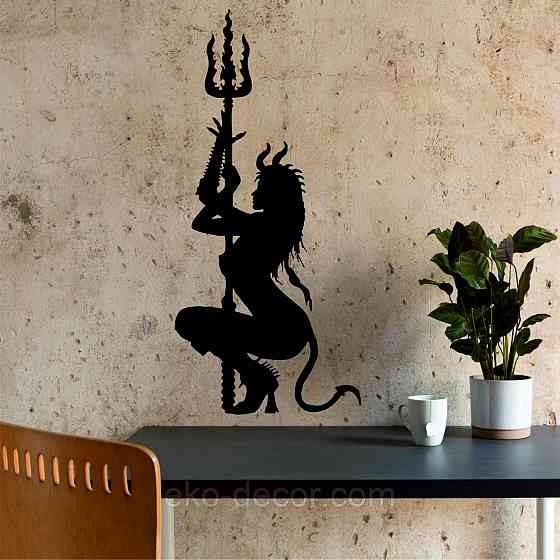 Декоративне настінне Панно «Дівчина Дияволиця», Декор на стіну Київ