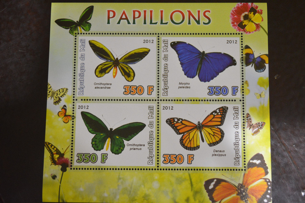 Мали. Марки. Фауна. Блок. 2012 год (В-3) Полтава - изображение 1