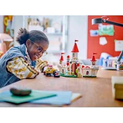 Конструктор LEGO Super Mario Битва з Роєм біля замку Піч (71435) Вінниця