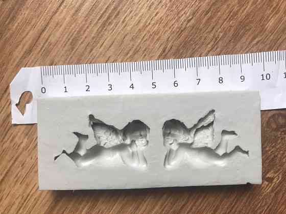 Молд силиконовый Ангелы 39 на 91 мм серый Киев