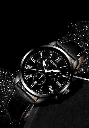 Подарочный набор для мужчин и женщин 2 парные часы с 2 ожерельем серце диам 4см длин 24см шир 2см черно-белый Киев