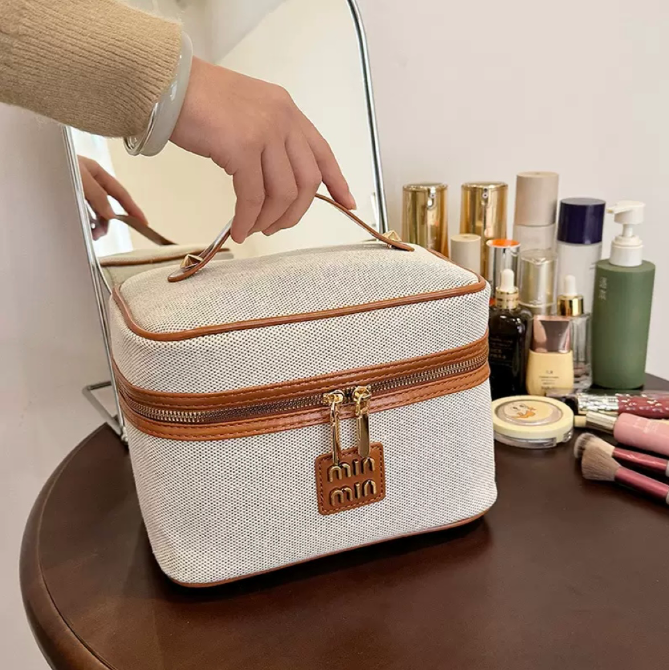 Косметичка сумка miu miu Кривий Ріг - фото 3