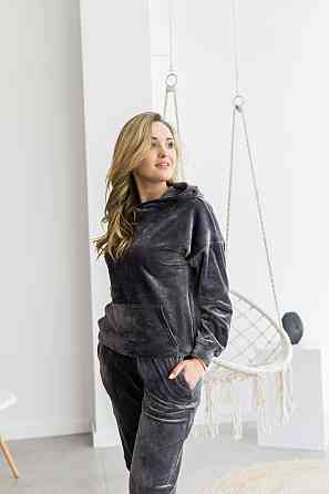 Жіночий велюровий костюм із капюшоном Графітовий S Харків