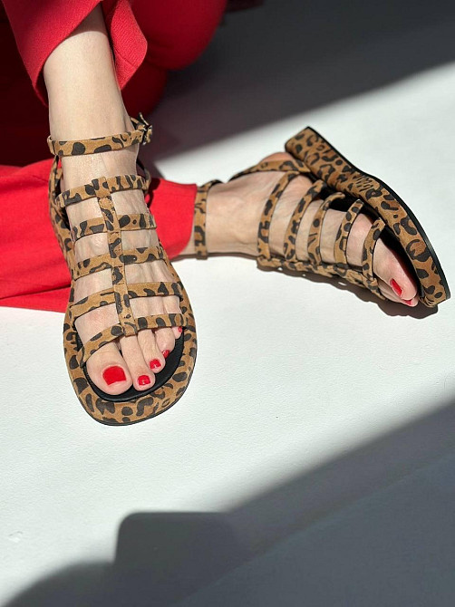 Olli Босоніжки жіночі леопардові літні замшеві OLLI Л-7/1-21113 з відкритим носком / Модні босо Коломыя - изображение 5