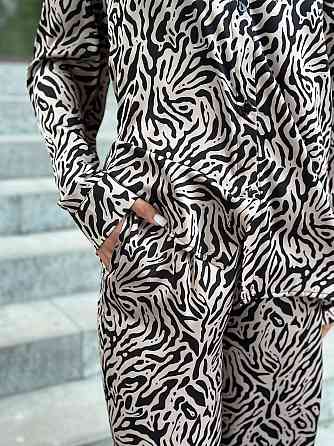 Жіночий шовковий костюм із штанами Бежевий M/L Харків