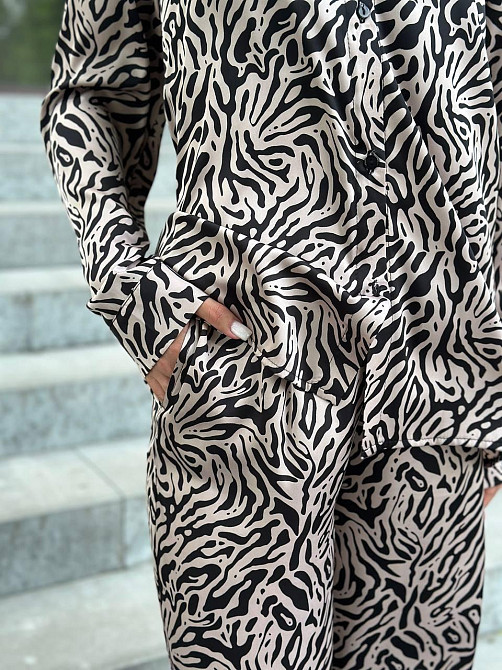 Жіночий шовковий костюм із штанами Бежевий M/L Харків - фото 3