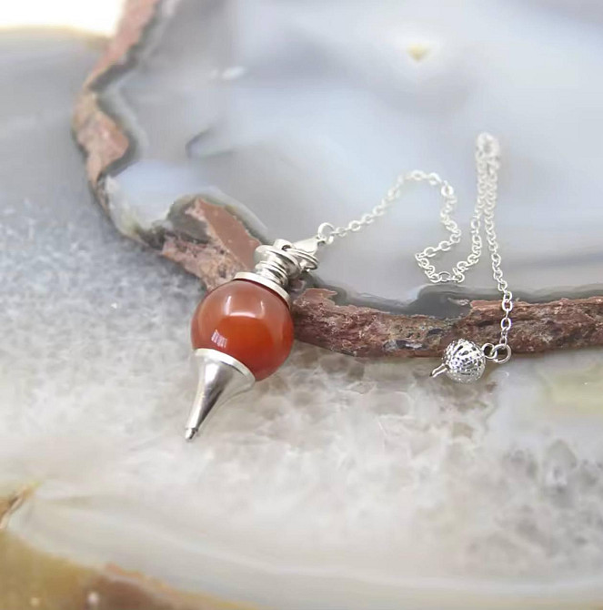 Кулон маятник з натурального каменю червона яшма, підвіска для балансування чакр з червоної яшми, ма Київ - фото 1