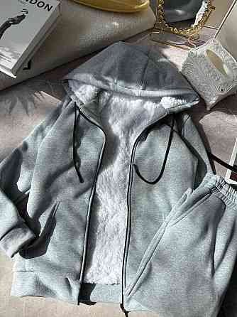 Жіночий теплий повсякденний костюм-двійка: худі + штани, тринитка на флісі + хутро Сірий, 46/48 Одеса