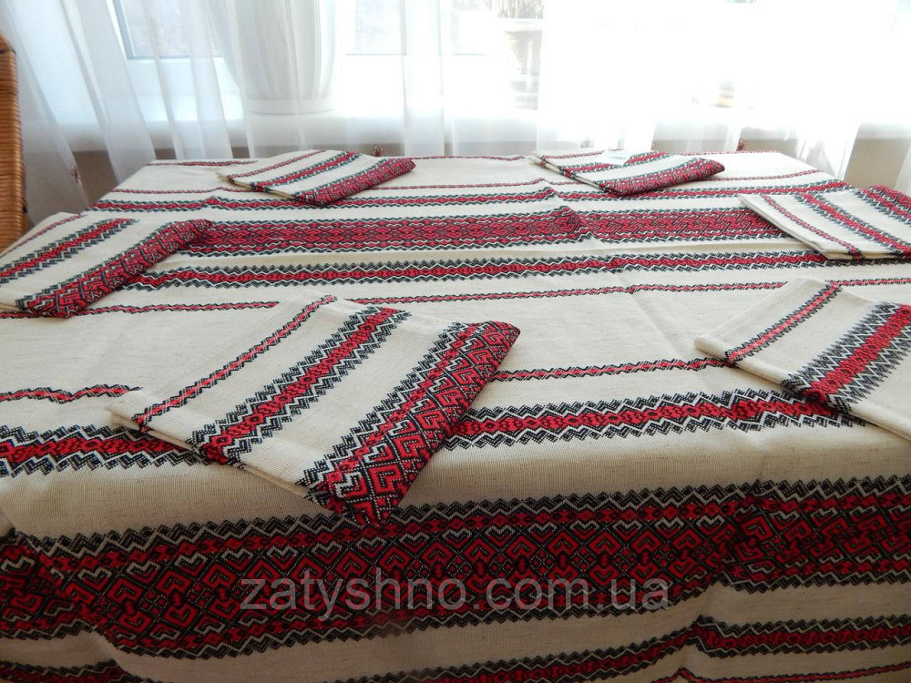 Красный комплект скатерти и салфеток вышитый яркий Киев - изображение 5