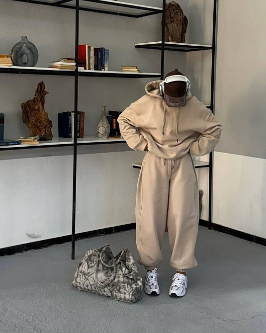 Жіночий повсякденний стильний костюм із якісної тринитки на флісі Бежевий Одеса - фото 1