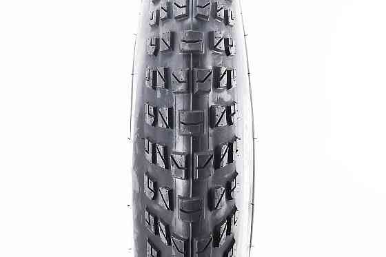 Шина 20\"x4,00 (100-406 ) шипована CST BFT Cross 40TPI Бершадь