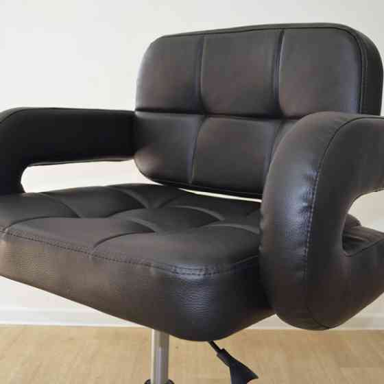 Крісло майстра на колесах Джессі (Чорний) Київ