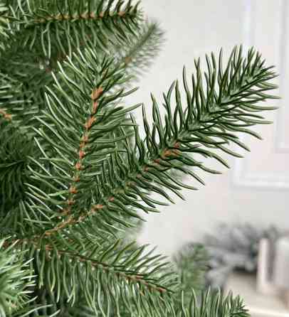 Искусственная елка Элит конусная (Зеленая) 2.3м Винница