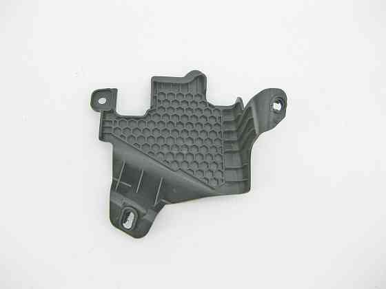 Mercedes-Benz  A2466840437 Пластикова опора в ногах переднього правого пасажира A-Class W176 B-Class W246 CLA C117 GLA X156 Одесса